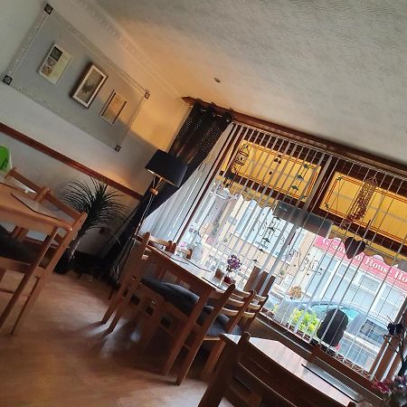 Golden Sands Hotel - St Chad'S Road בלקפול מראה חיצוני תמונה